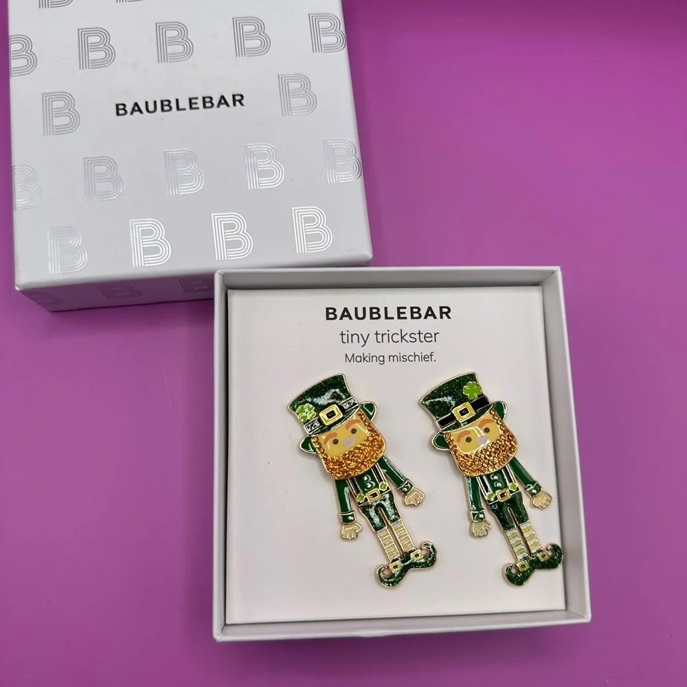 BaubleBar tiny trickster